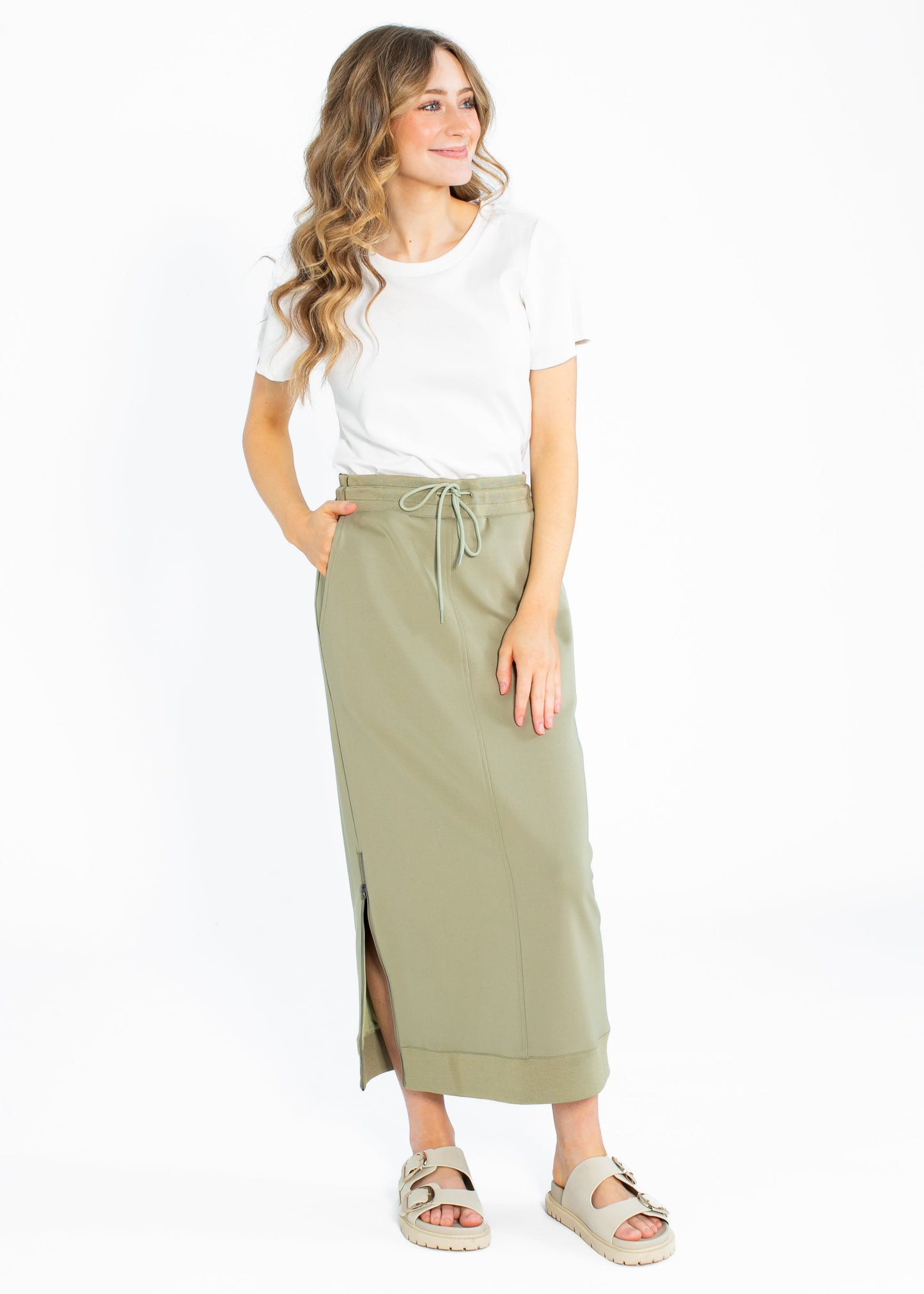 Bradi Side Zipper Athletic Midi Skirt