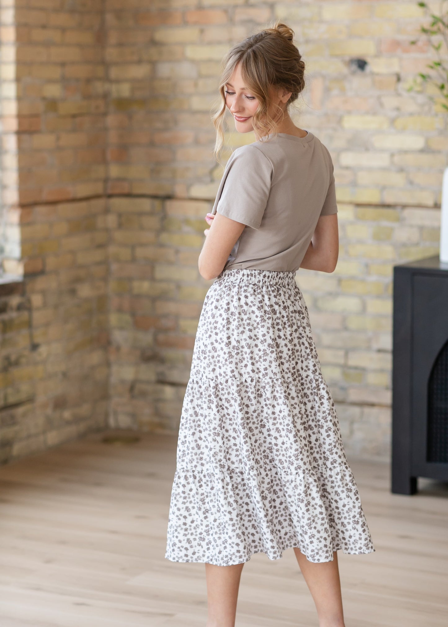 Harlow Tiered Floral Midi Skirt
