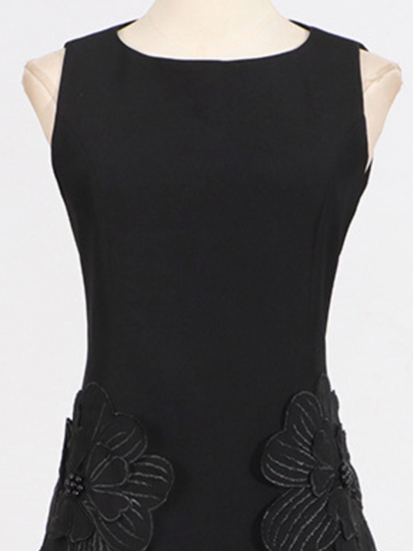 Flower Round Neck Sleeveless Dress view 8 - Shopiebay