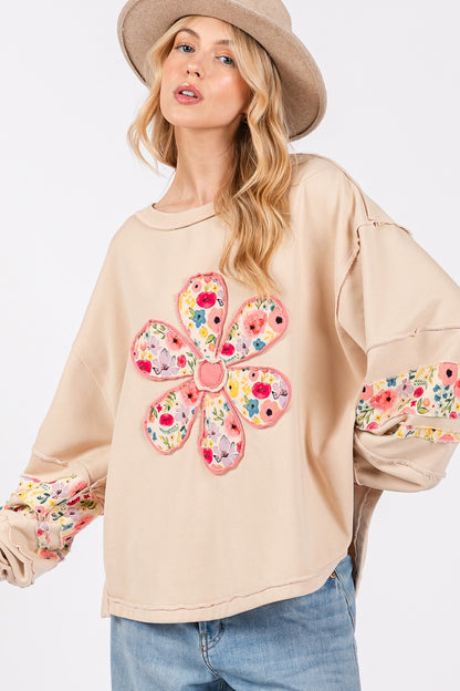 SAGE + FIG Daisy Patch Applique Long Sleeve Sweatshirt