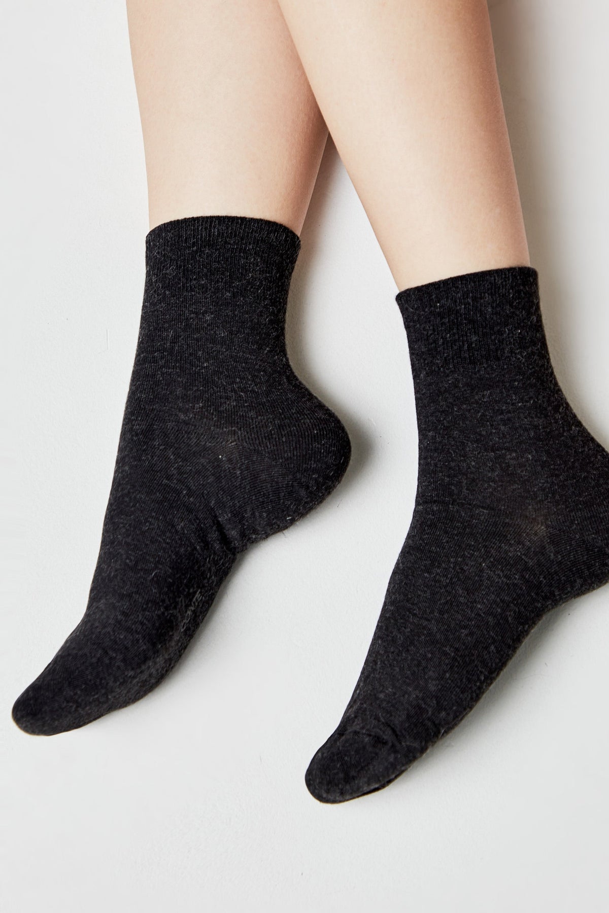 Viscose and Cashmere Socks Conte Comfort 000 Main image