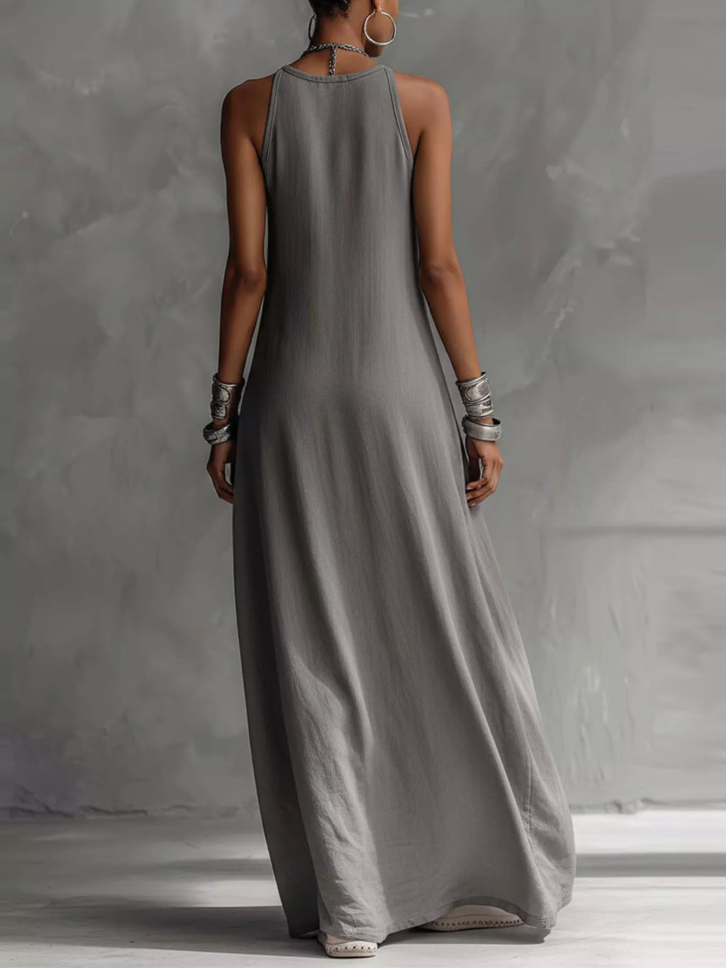 Two-Tone Sleeveless Maxi Dress - product image 2