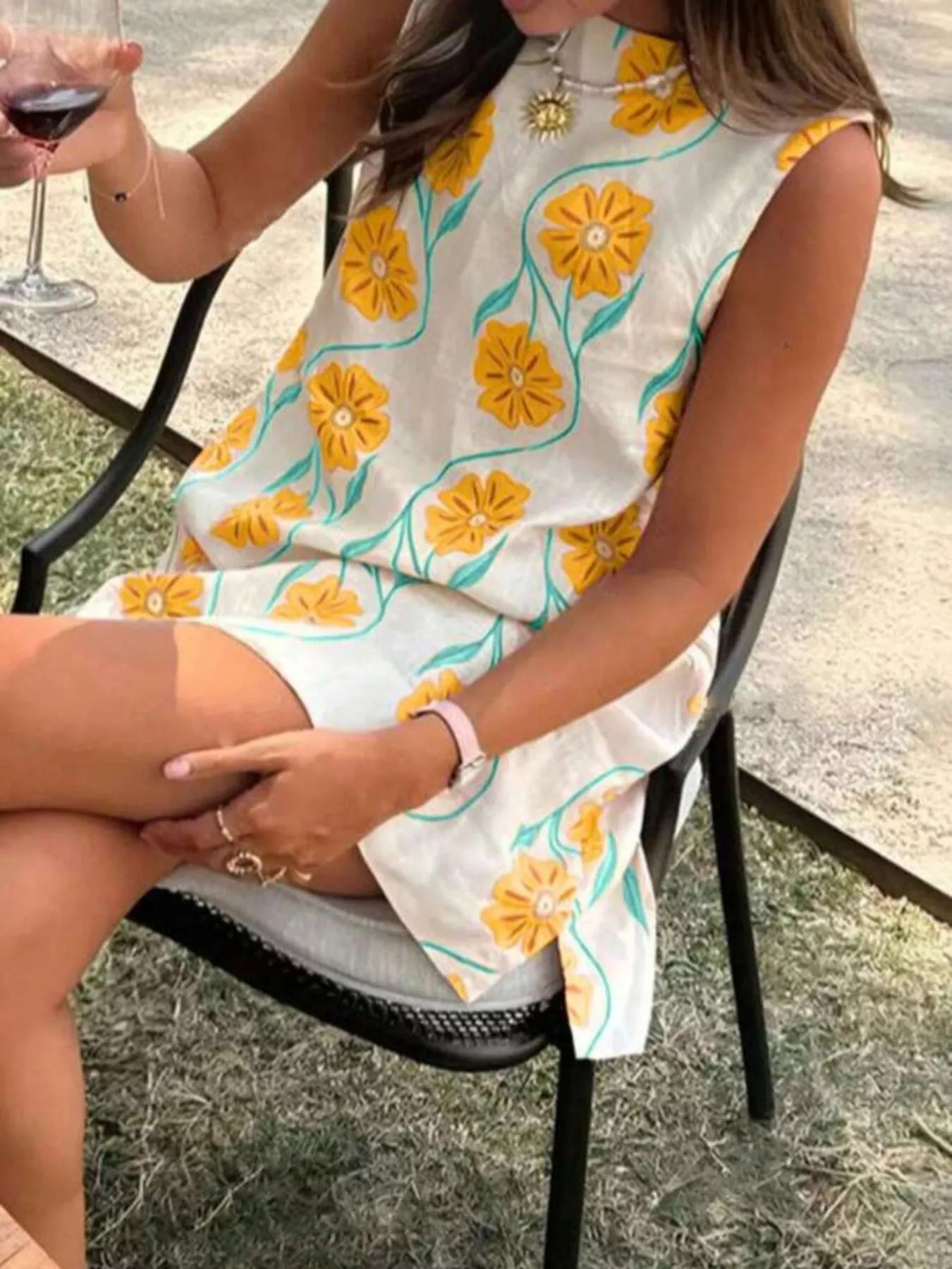 Floral Pattern Sleeveless Mini Dress view 6 - Shopiebay