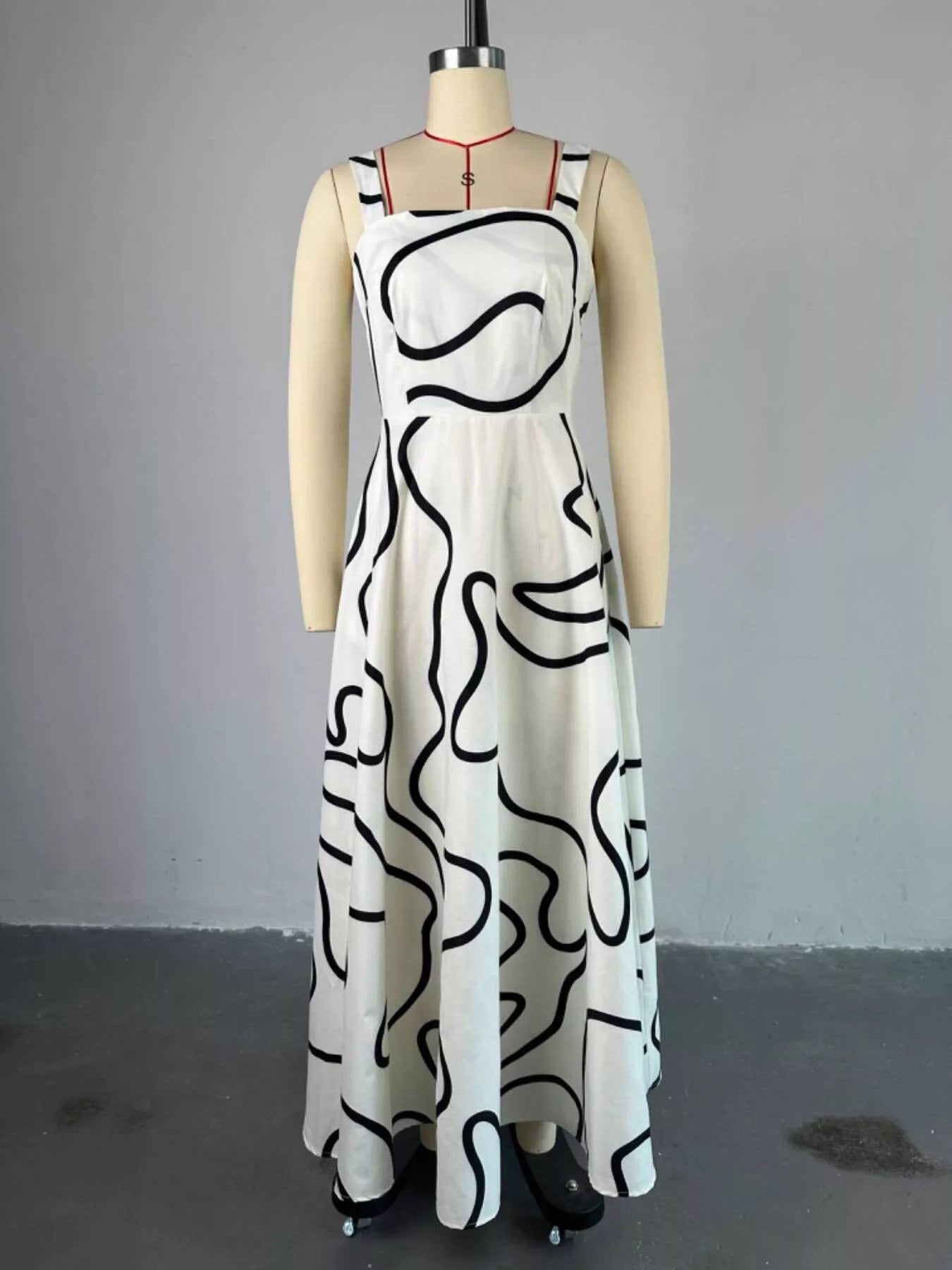 Abstract Print Square Neck Midi Dress - product image 3