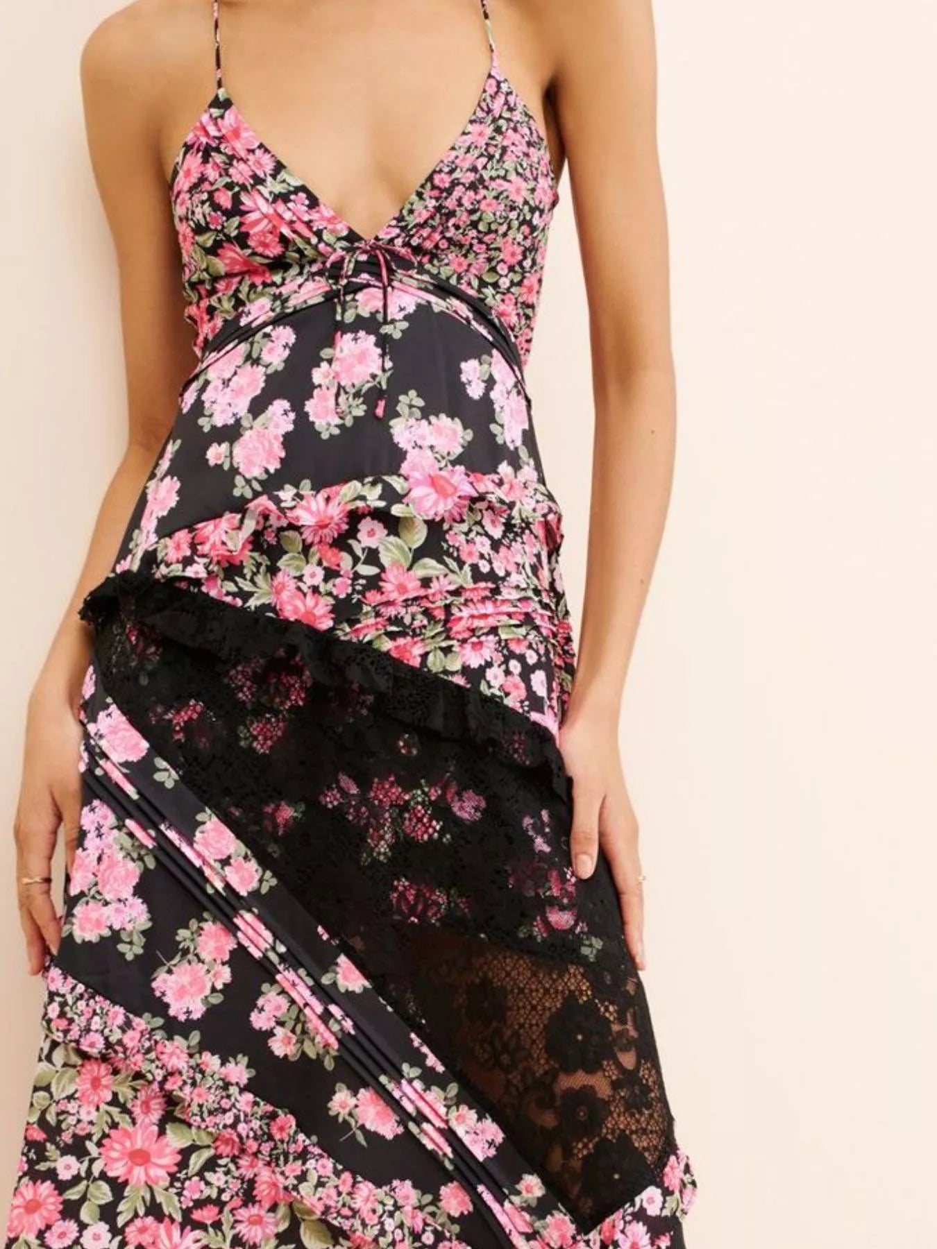 Lace Detail Ruffled Floral V-Neck Maxi Dress - product image 11