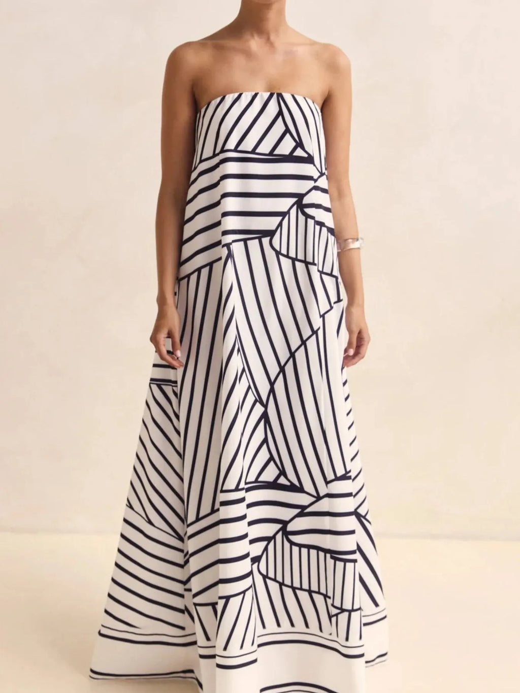 Smocked Printed Tube Maxi Dress - product image 3