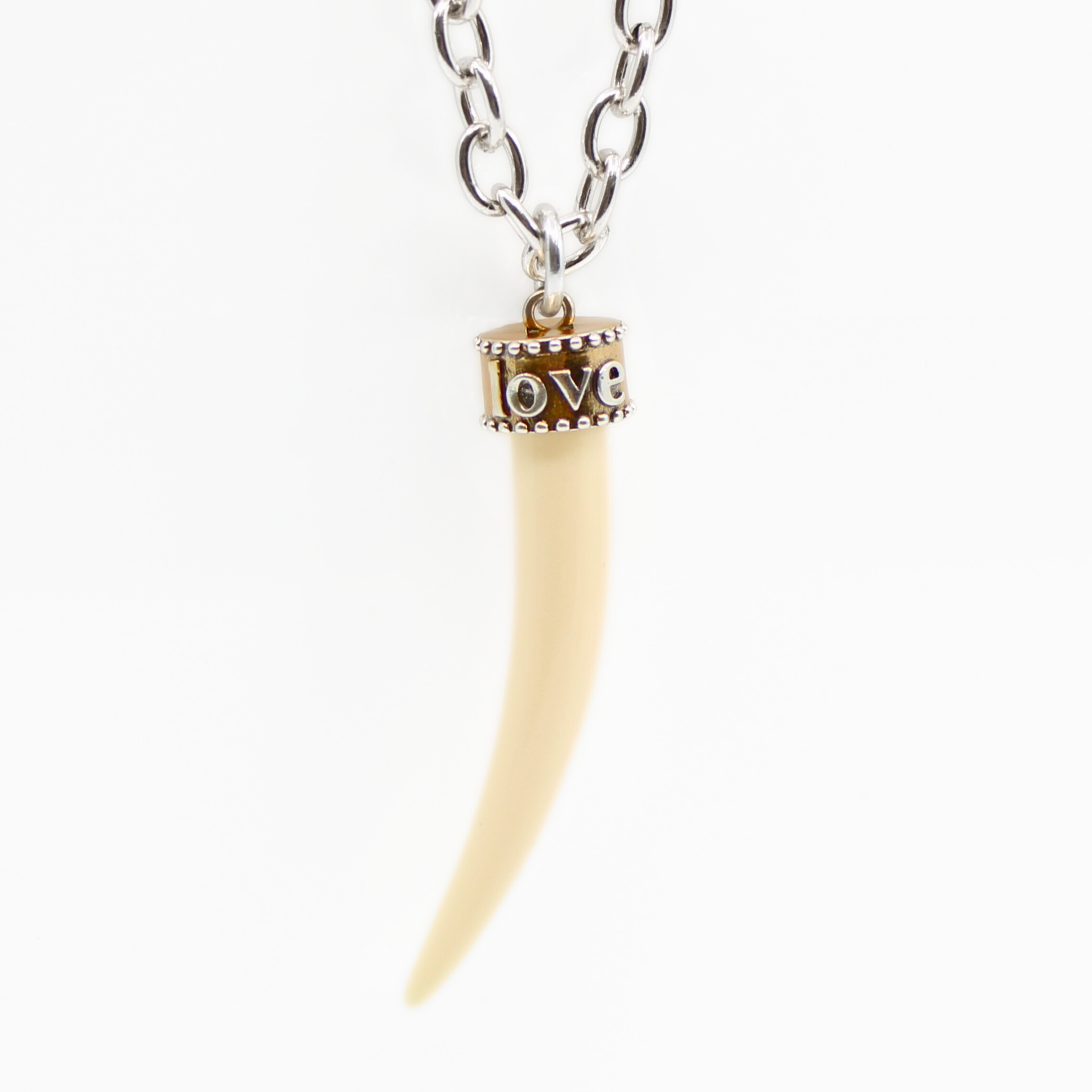 Love Tusk Essential Necklace