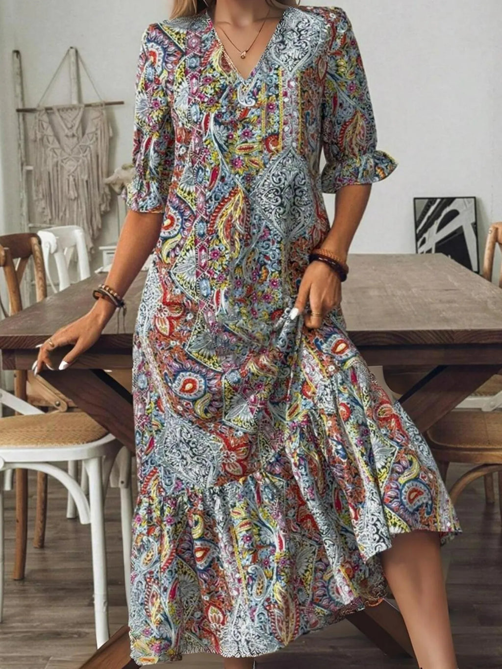 Bohemian Paisley Print V-Neck Midi Dress - product image 4