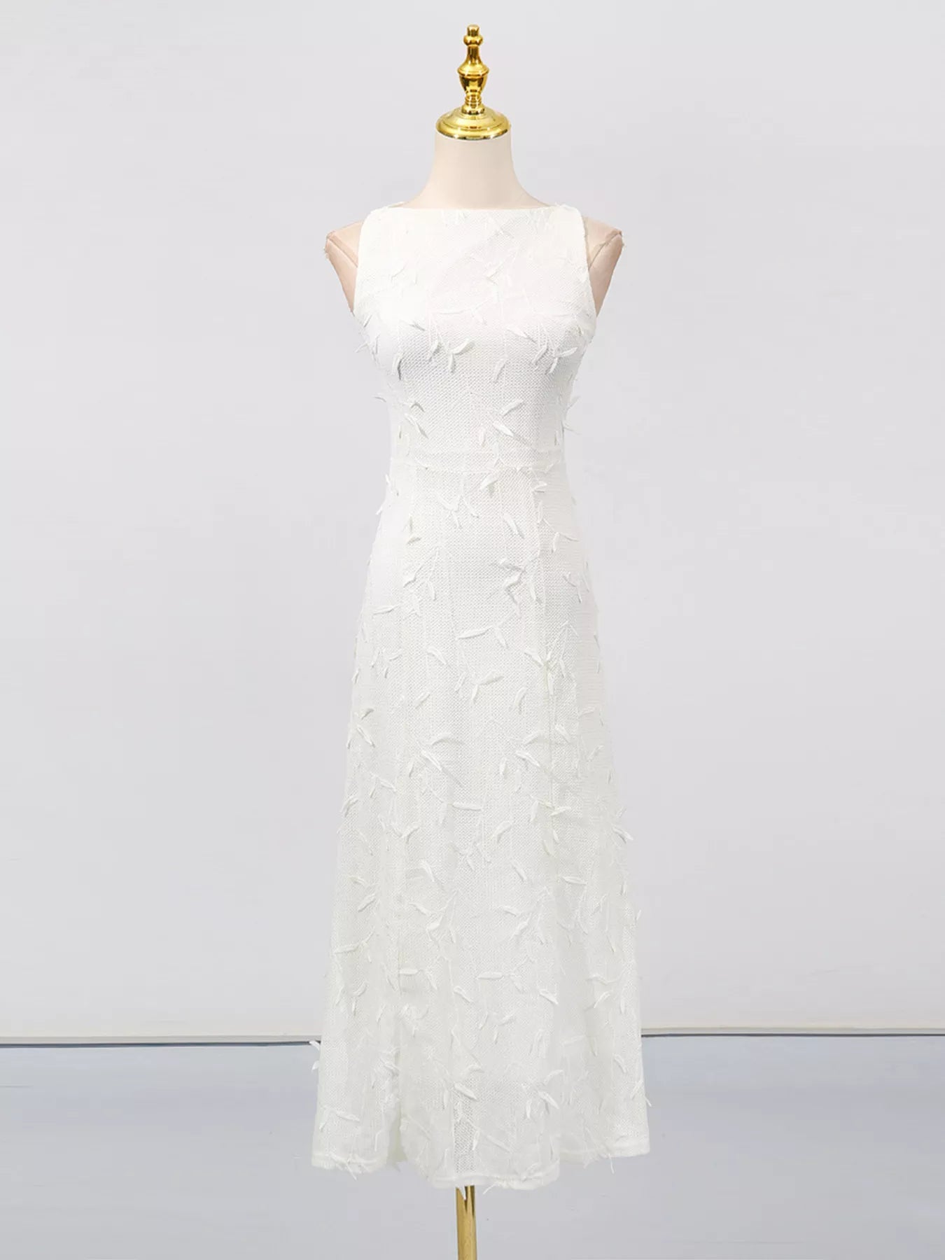 Sleeveless Floral Applique Midi Dress - product image 5