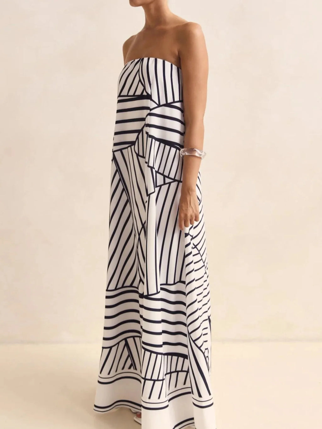 Smocked Printed Tube Maxi Dress - product image 9