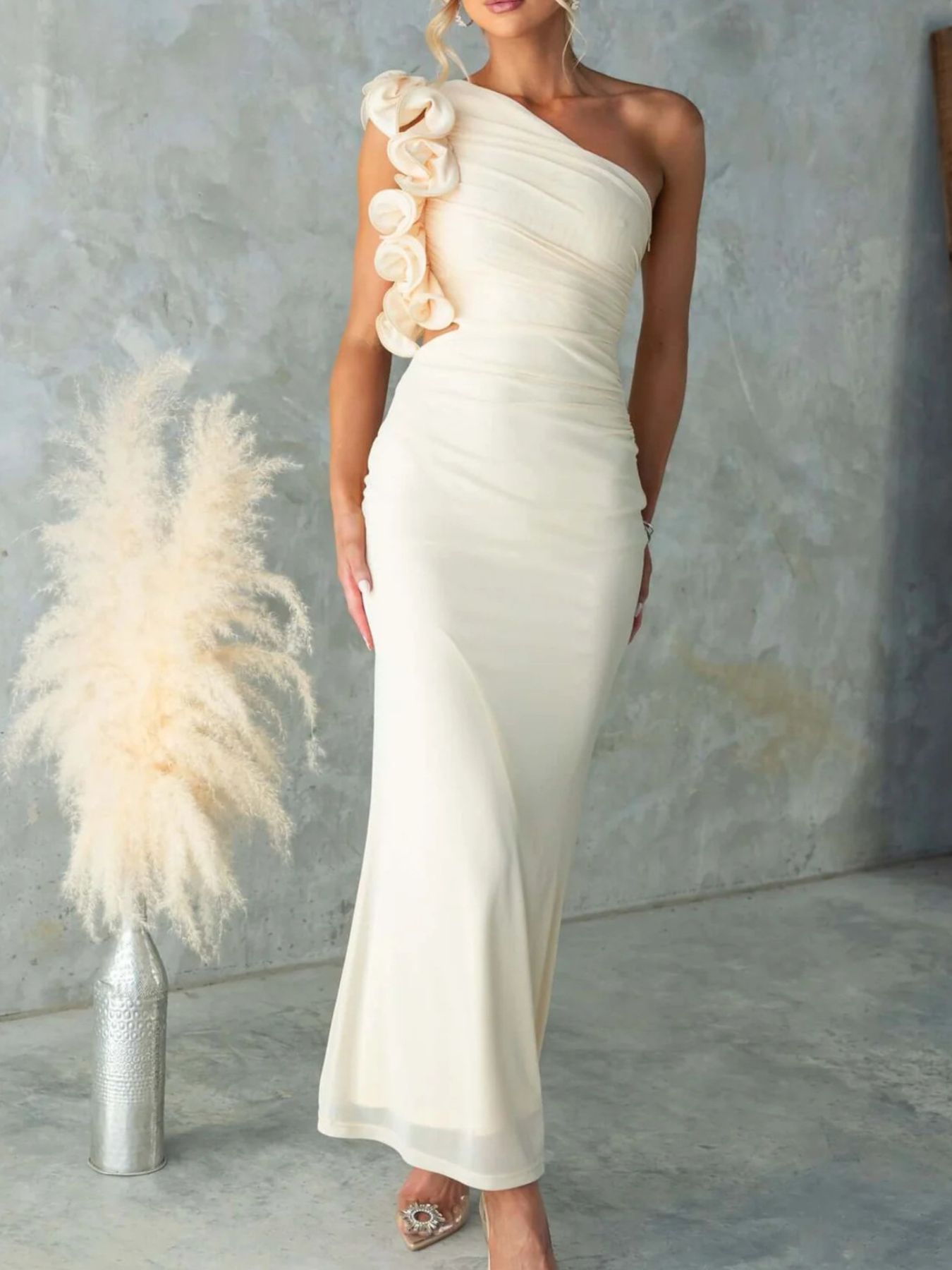 One-Shoulder Floral Trim Sleeveless Maxi Dress Main image