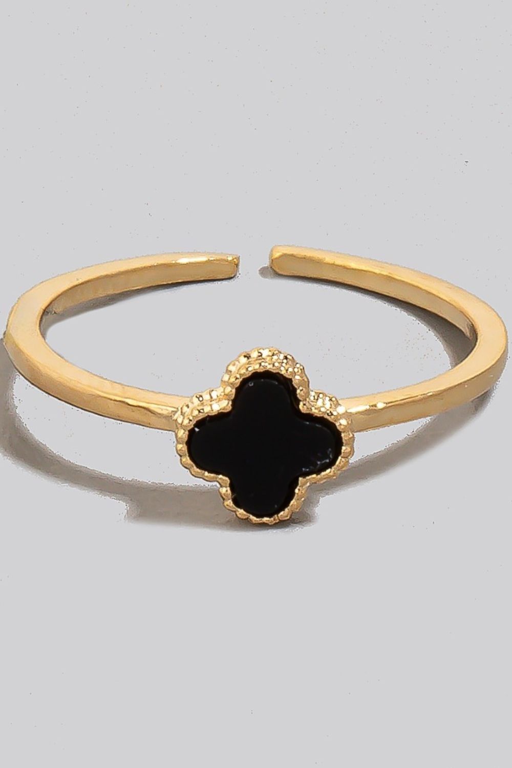 Fame Clover Charm Dainty Band Ring