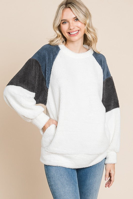 Culture Code Color Block Faux Fur Raglan Sleeve Sweatshirt