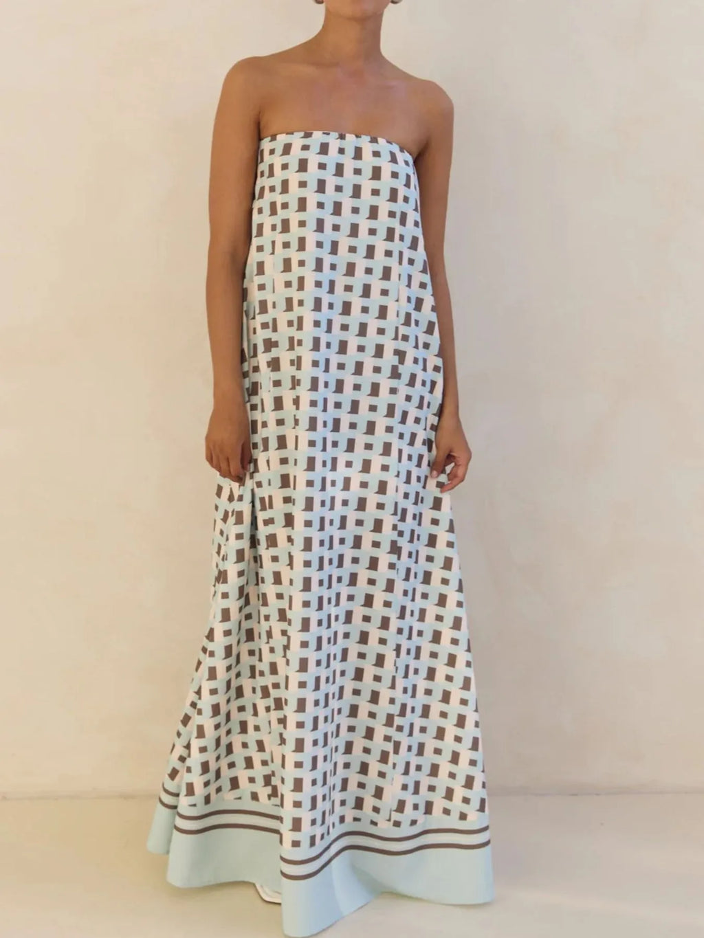 Smocked Printed Tube Maxi Dress - product image 10