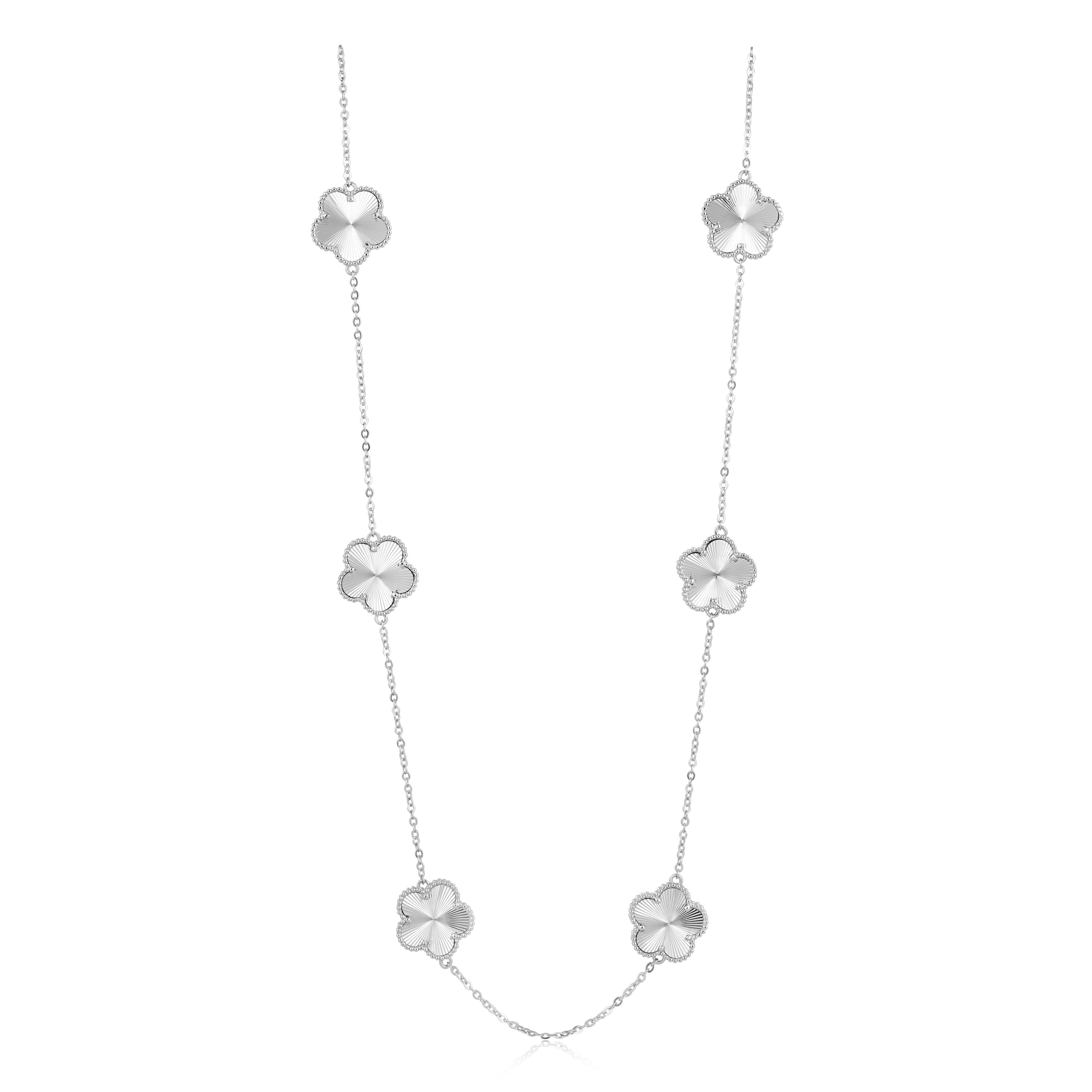 Adeline Clover Necklace Secondary image