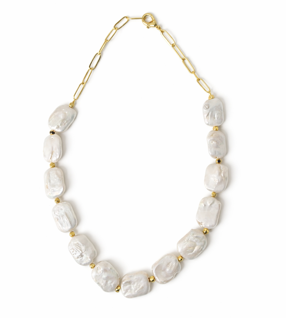 Ava Pearl Necklace Main image