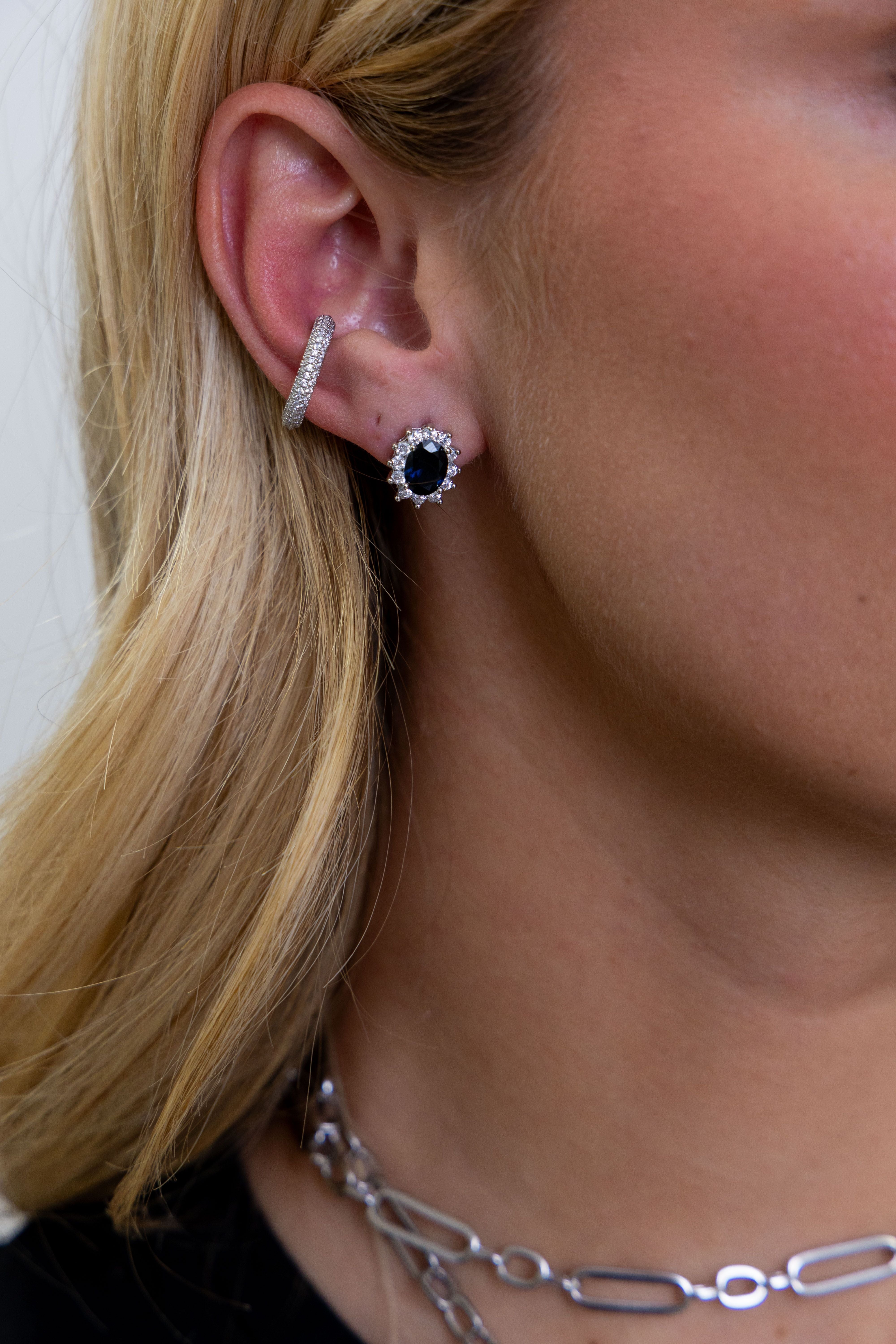Meredith Sapphire Stud Secondary image