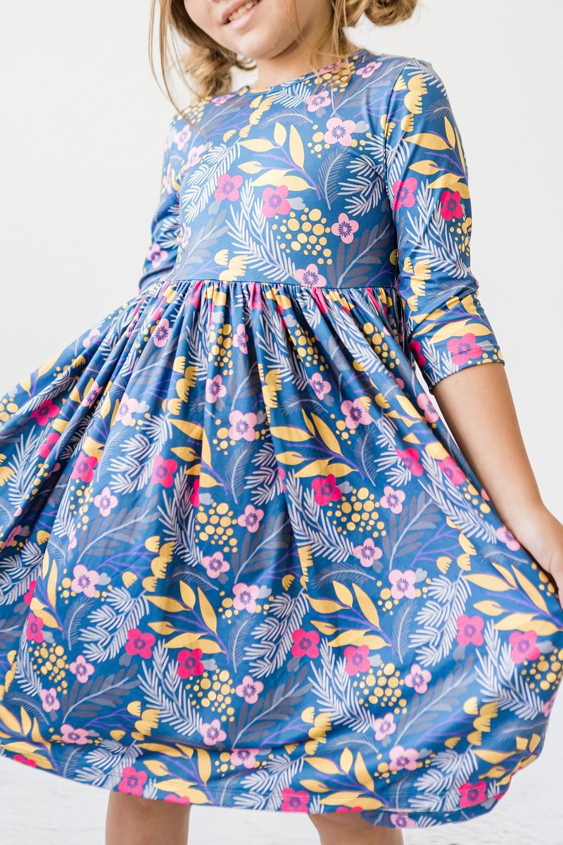 Flora 3/4 Sleeve Pocket Twirl Dress Secondary image