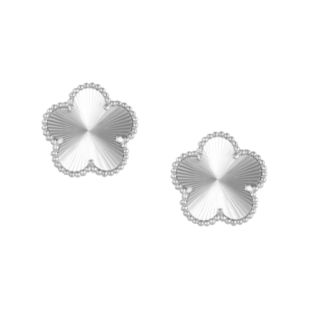 Adeline Clover Stud Earring Gold Secondary image