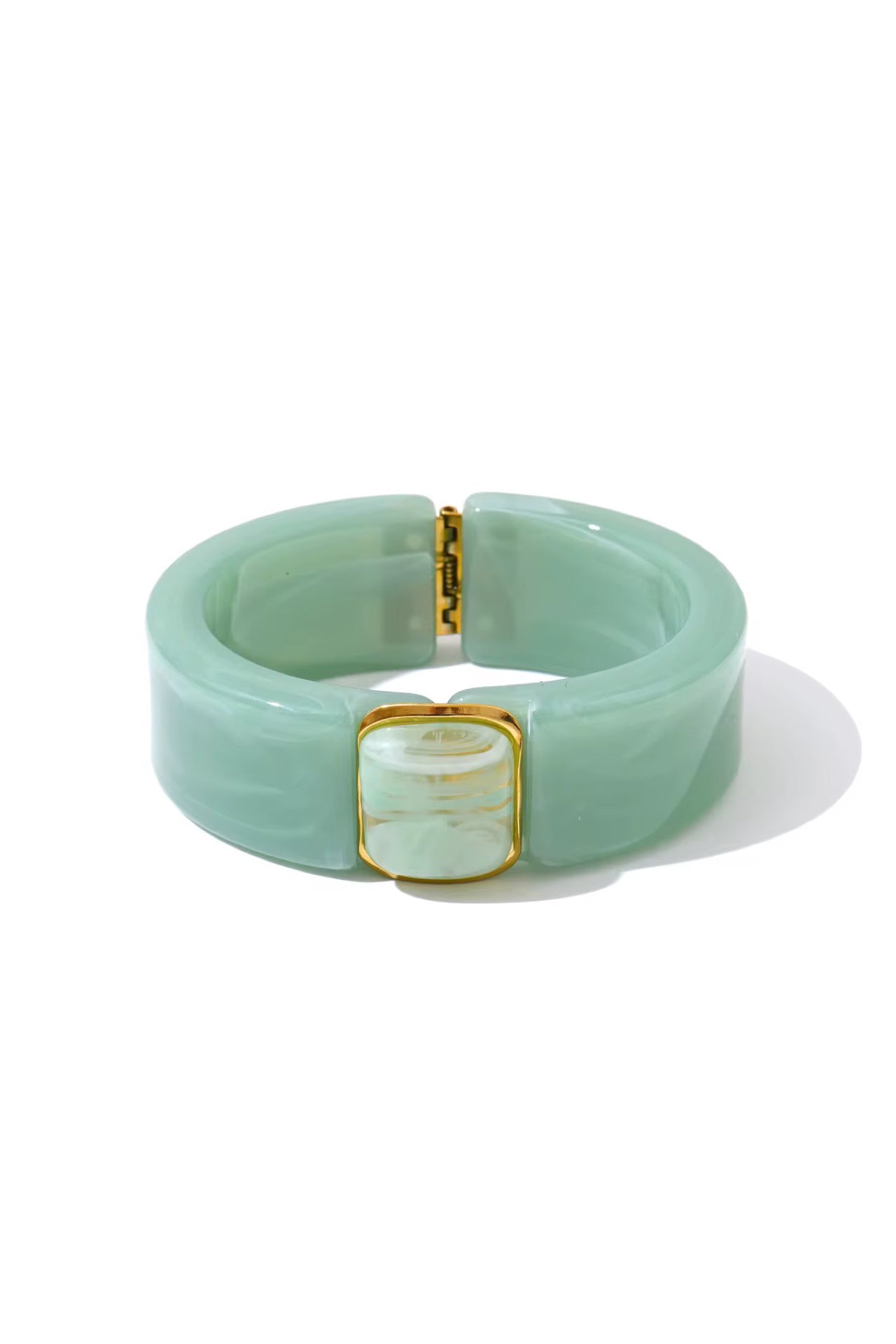 Seafoam Bracelet Main image