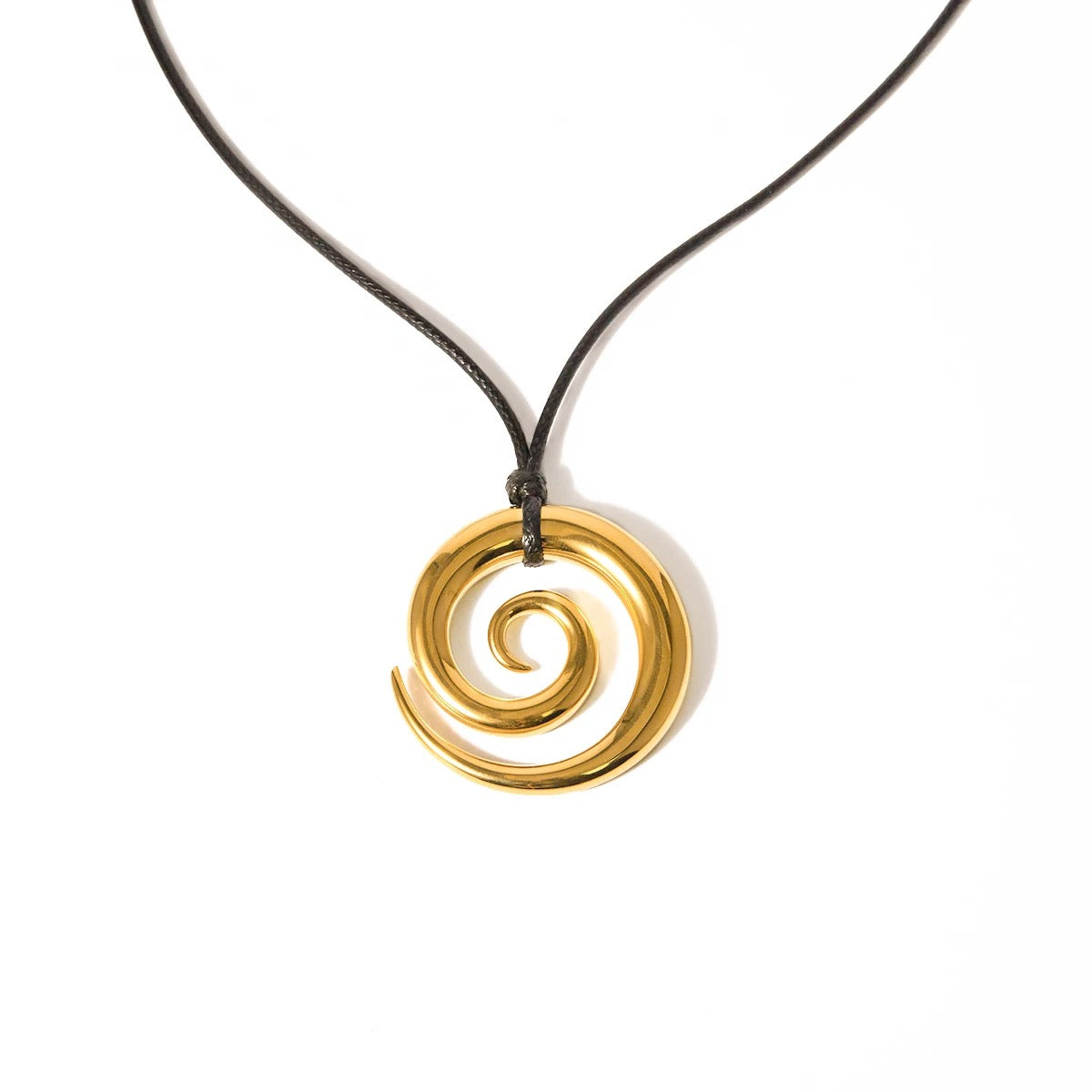 Rowen Necklace Main image