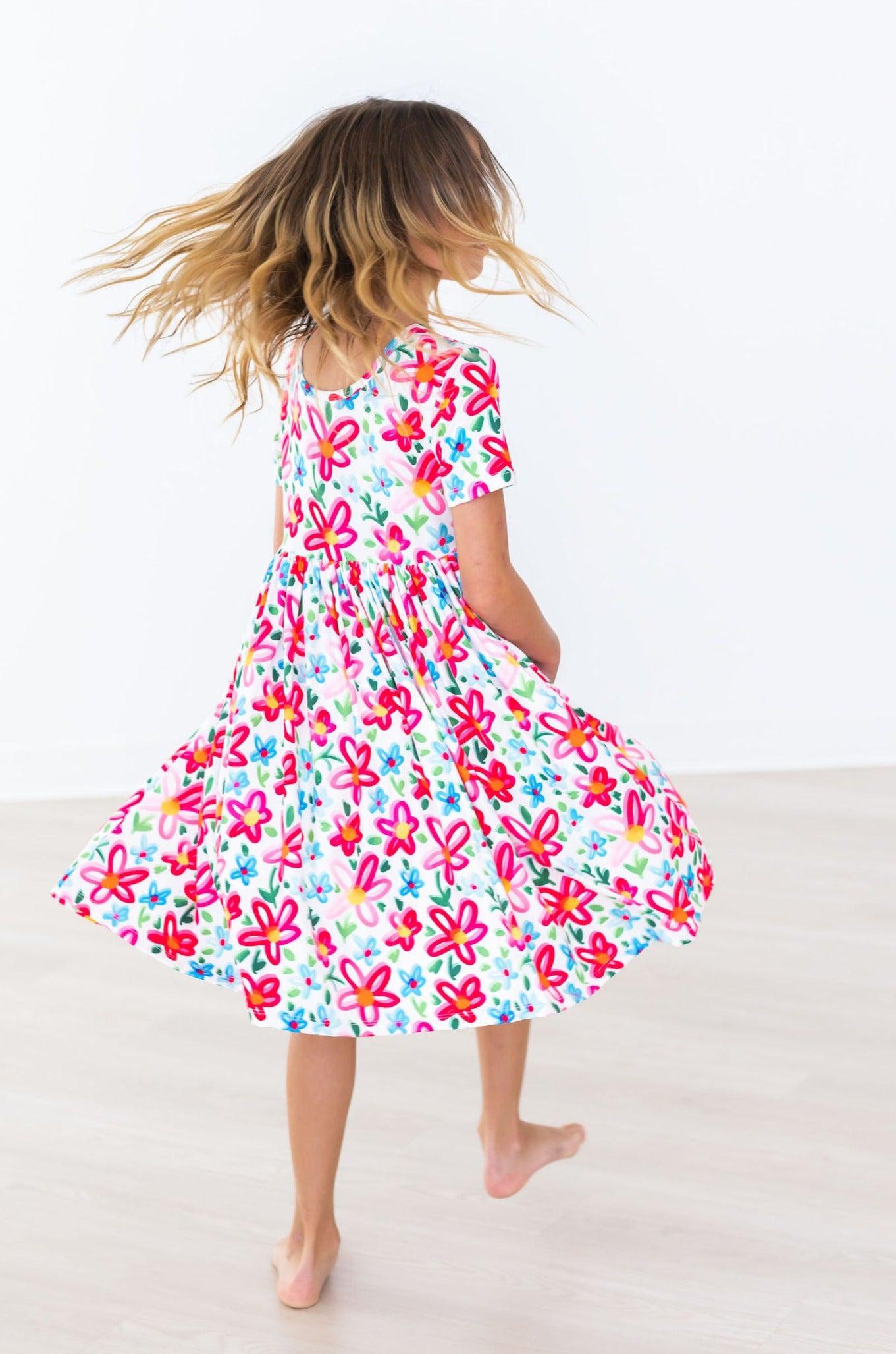 Neon Floral S/S Pocket Twirl Dress Secondary image