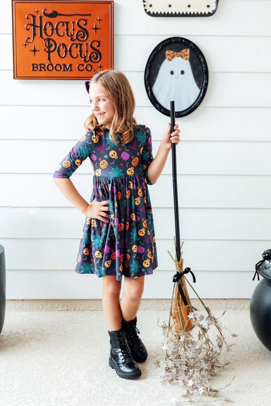 Skeleton Web 3/4 Sleeve Pocket Twirl Dress Main image