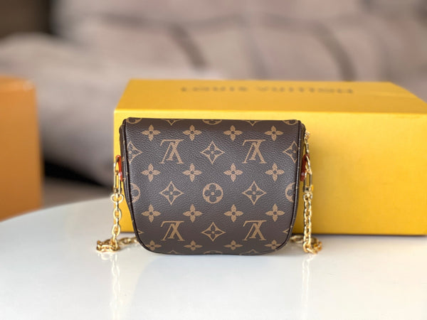 Louis Vuitton Monogram Crossbody Belt Bag with Chain Strap