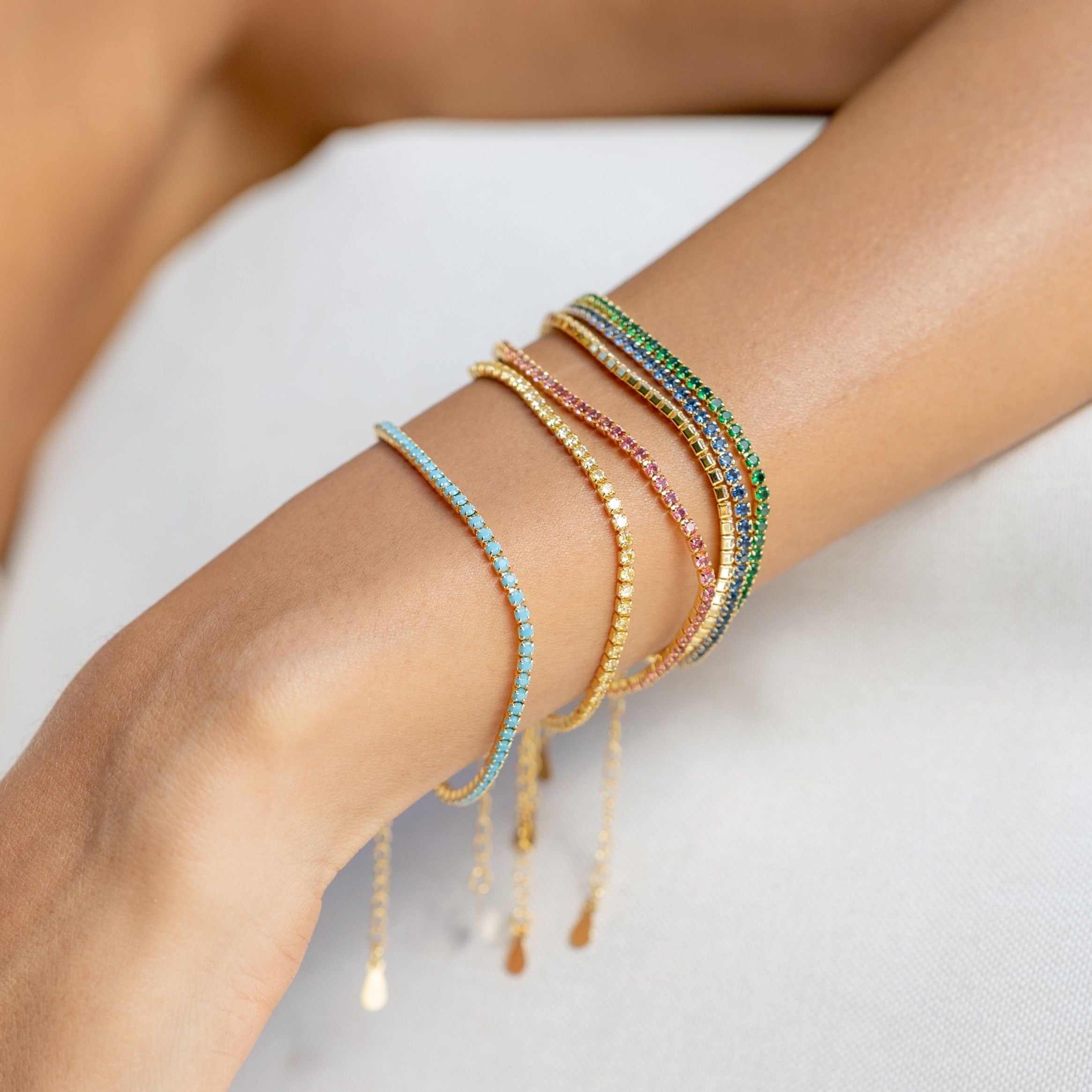 Chloe Tennis Bracelet Emerald Secondary image