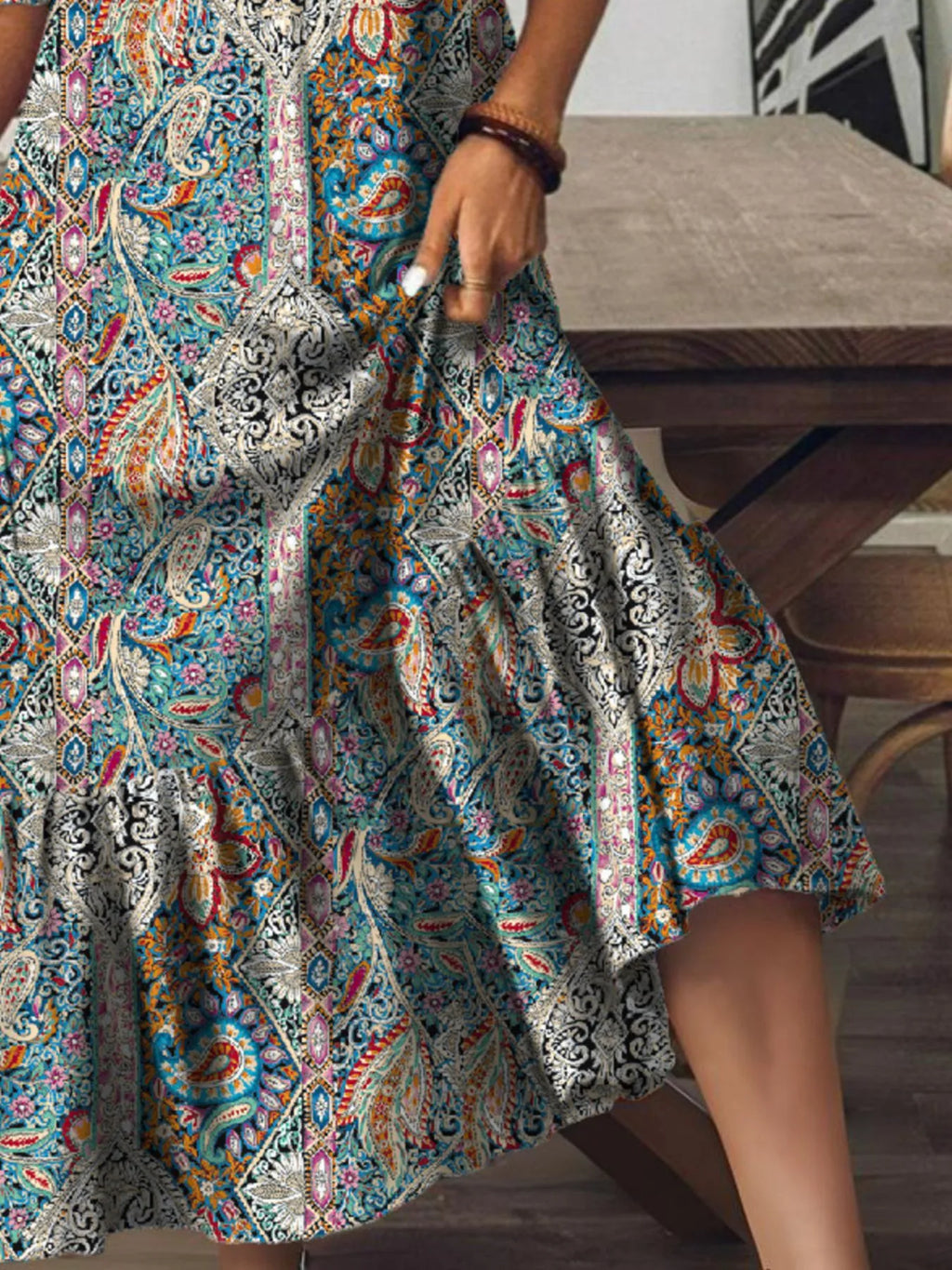 Bohemian Paisley Print V-Neck Midi Dress - product image 12