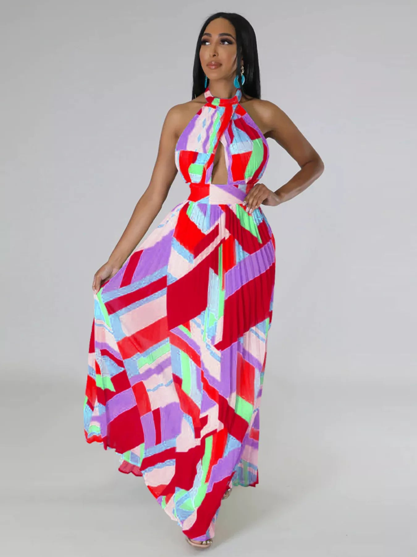 Halter Neck Geometric Print Pleated Maxi Dress - product image 2