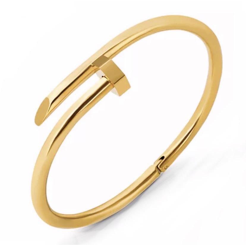 Axel Nail Bracelet Main image