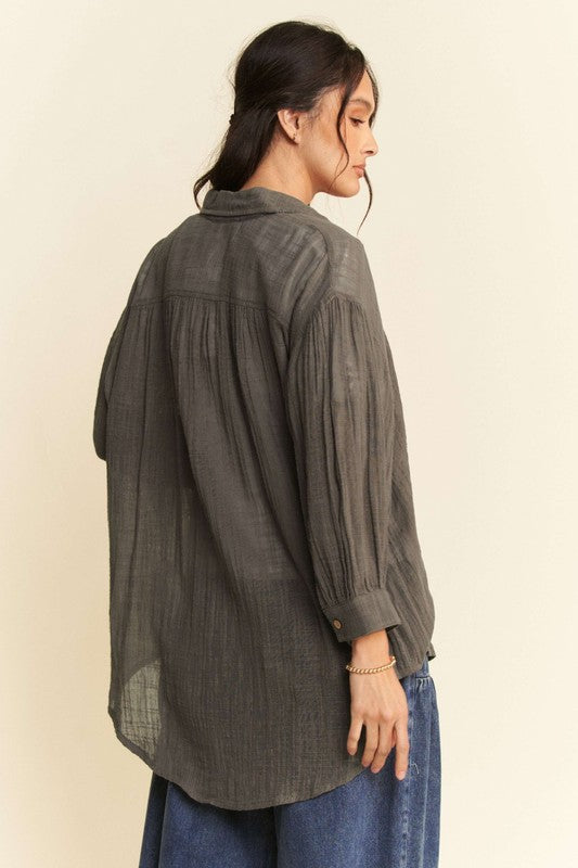 Davi & Dani High-Low Chest Pocket Button Up Shirt