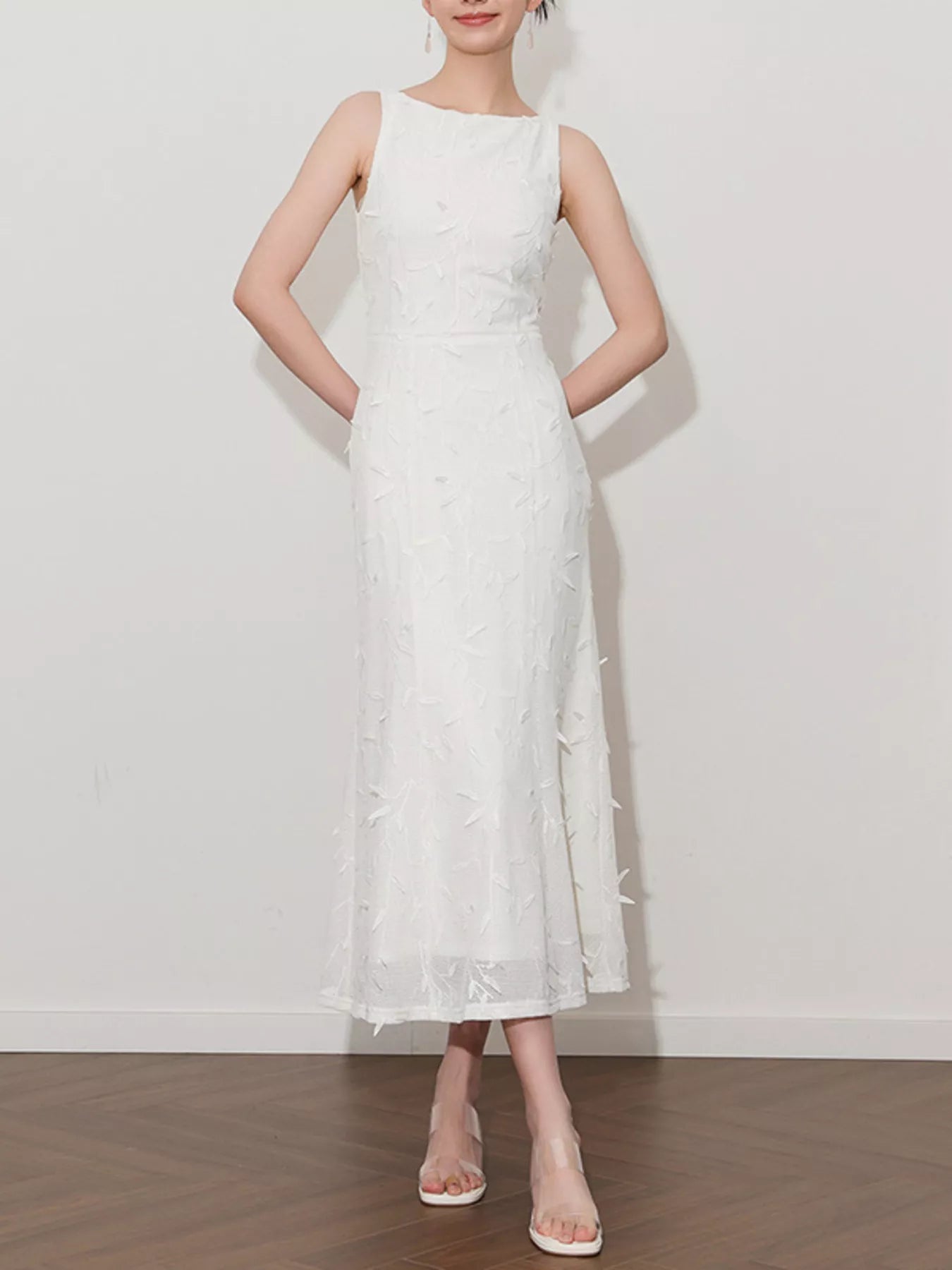 Sleeveless Floral Applique Midi Dress Main image
