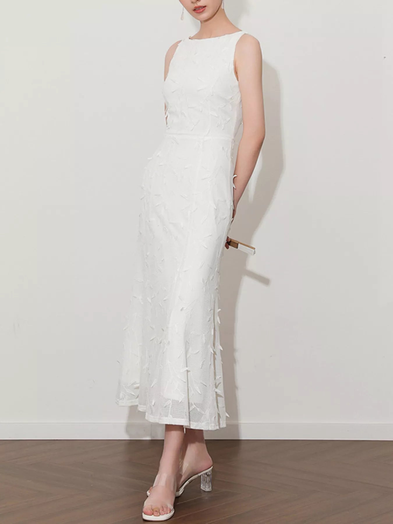 Sleeveless Floral Applique Midi Dress - product image 2
