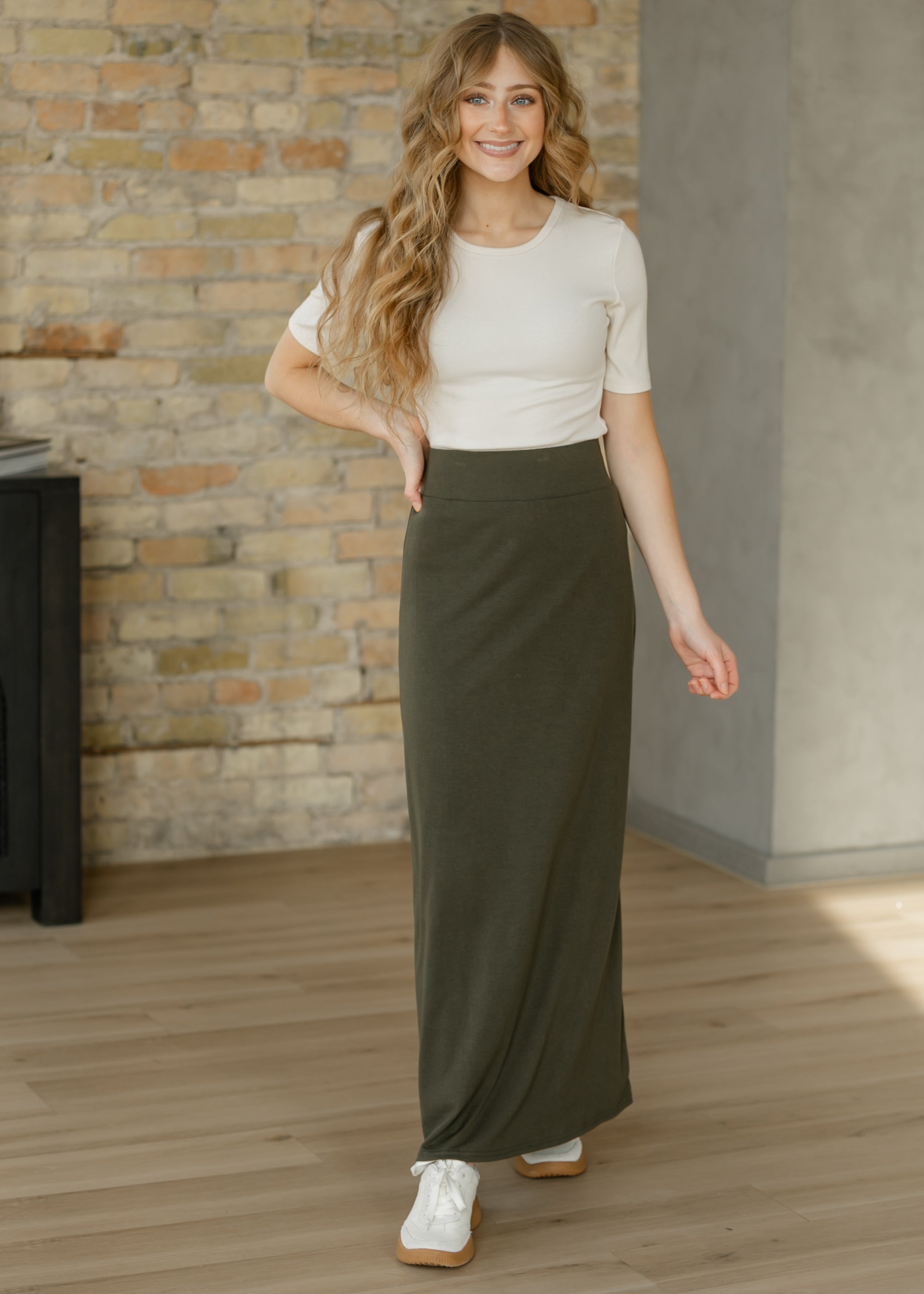 Inherit Clarise Knit Maxi Skirt Duo – Clarise Olive Premium Knit Maxi Skirt
