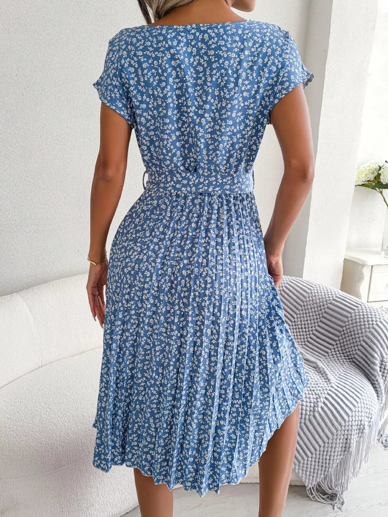 Women's Floral Pleated Midi Dress with Belt – Casual Spring Style Secondary image