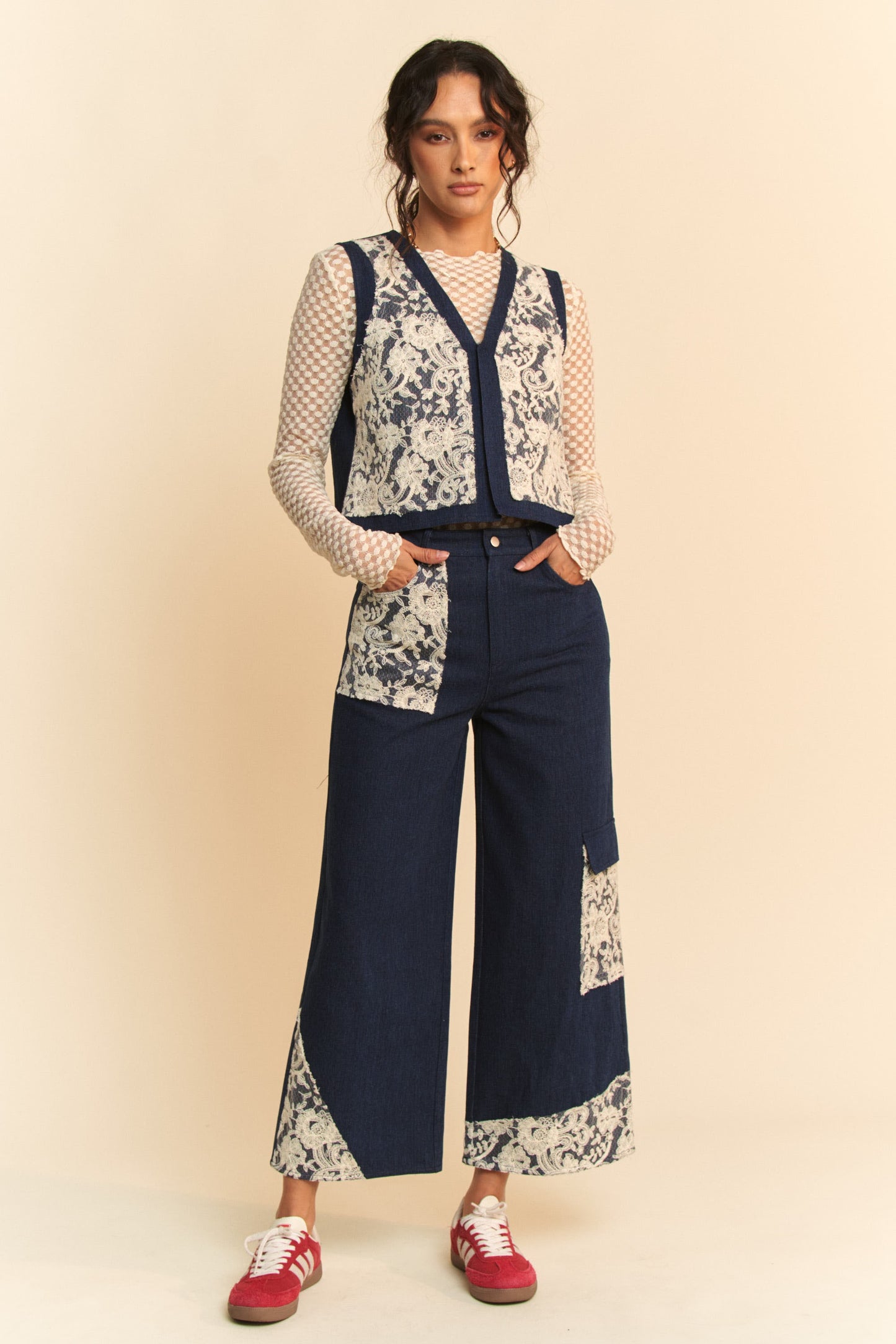 Davi & Dani Lace Applique Wide Leg Jeans