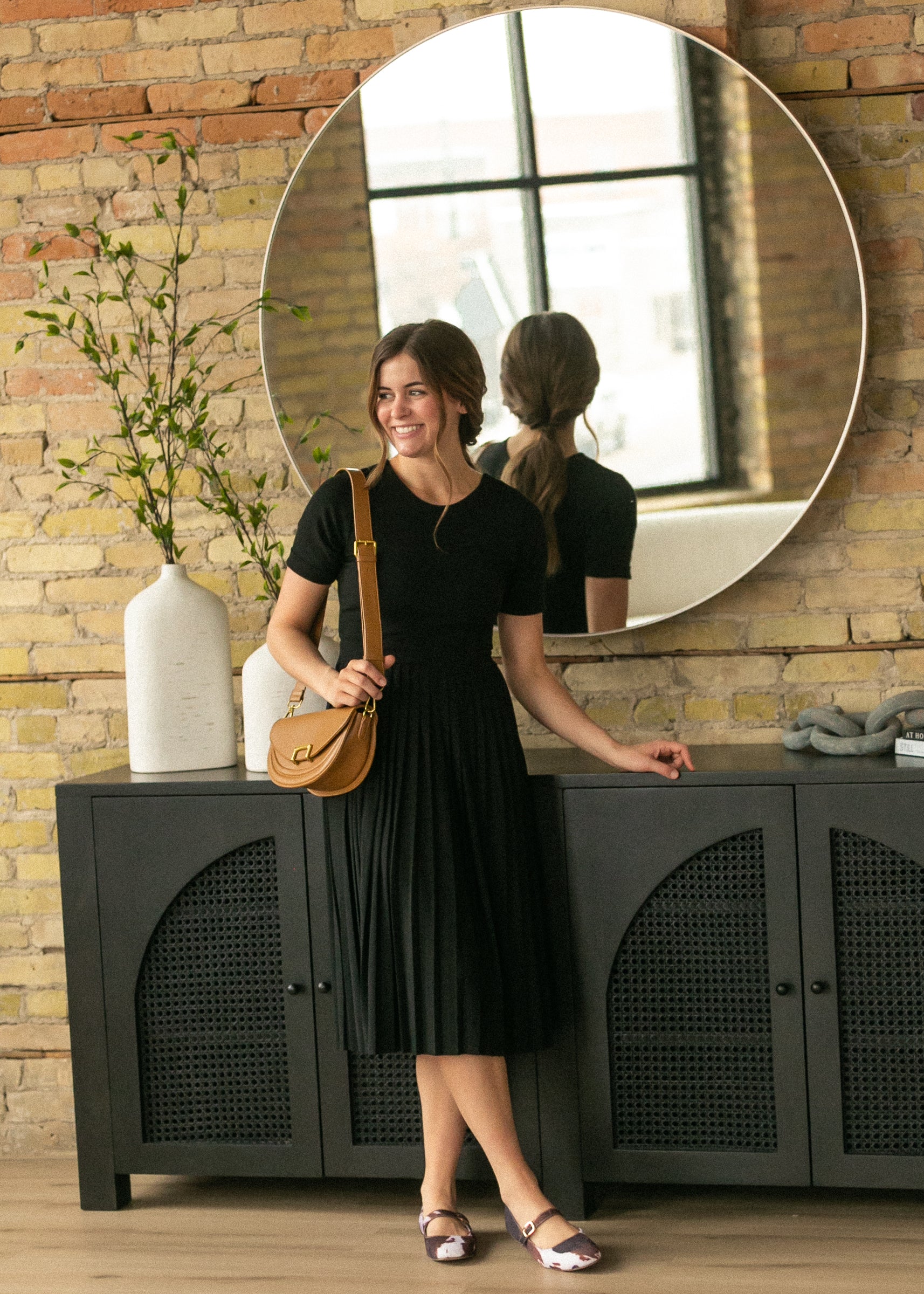 Emersyn Black Pleated Midi Dress - product image 10