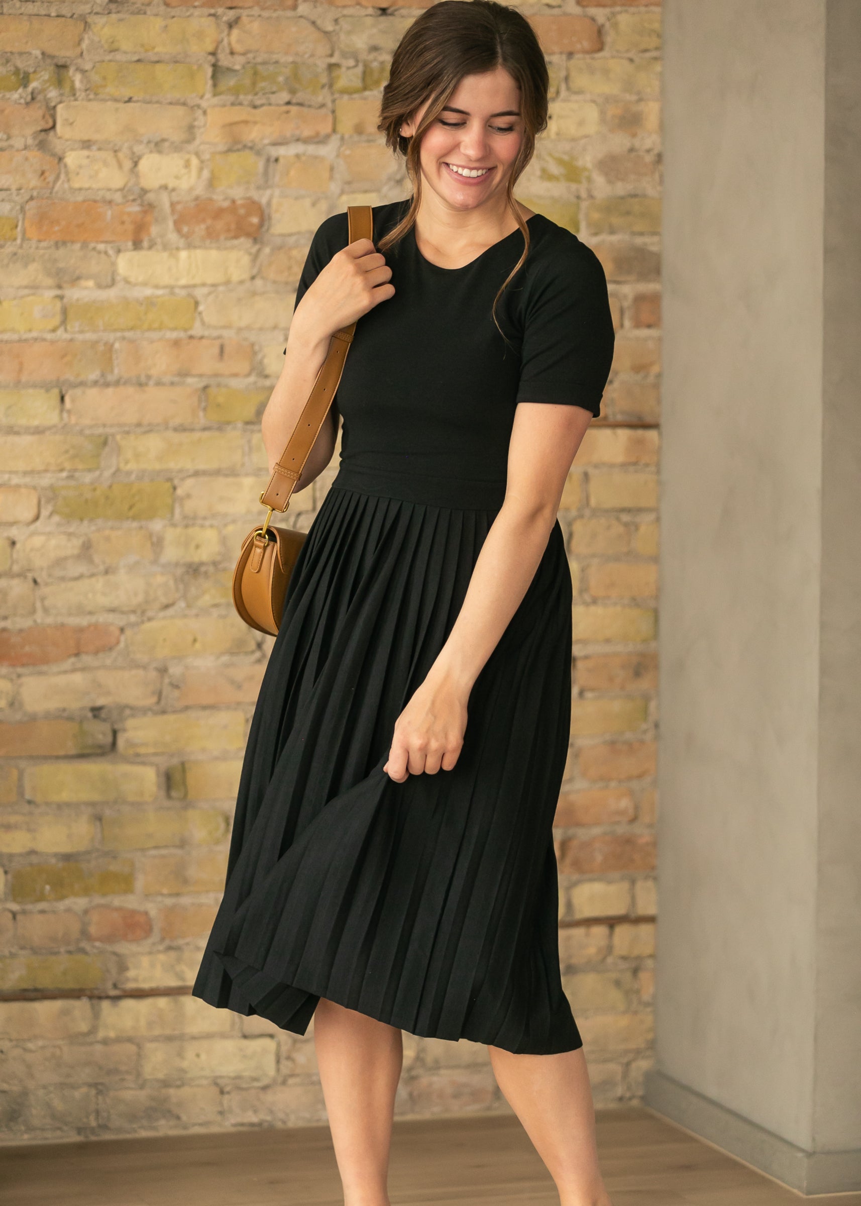 Emersyn Black Pleated Midi Dress - product image 5