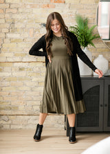 Emersyn Pleated Midi Dress