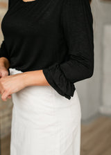 Essential Ruffled 3/4 Sleeve Top