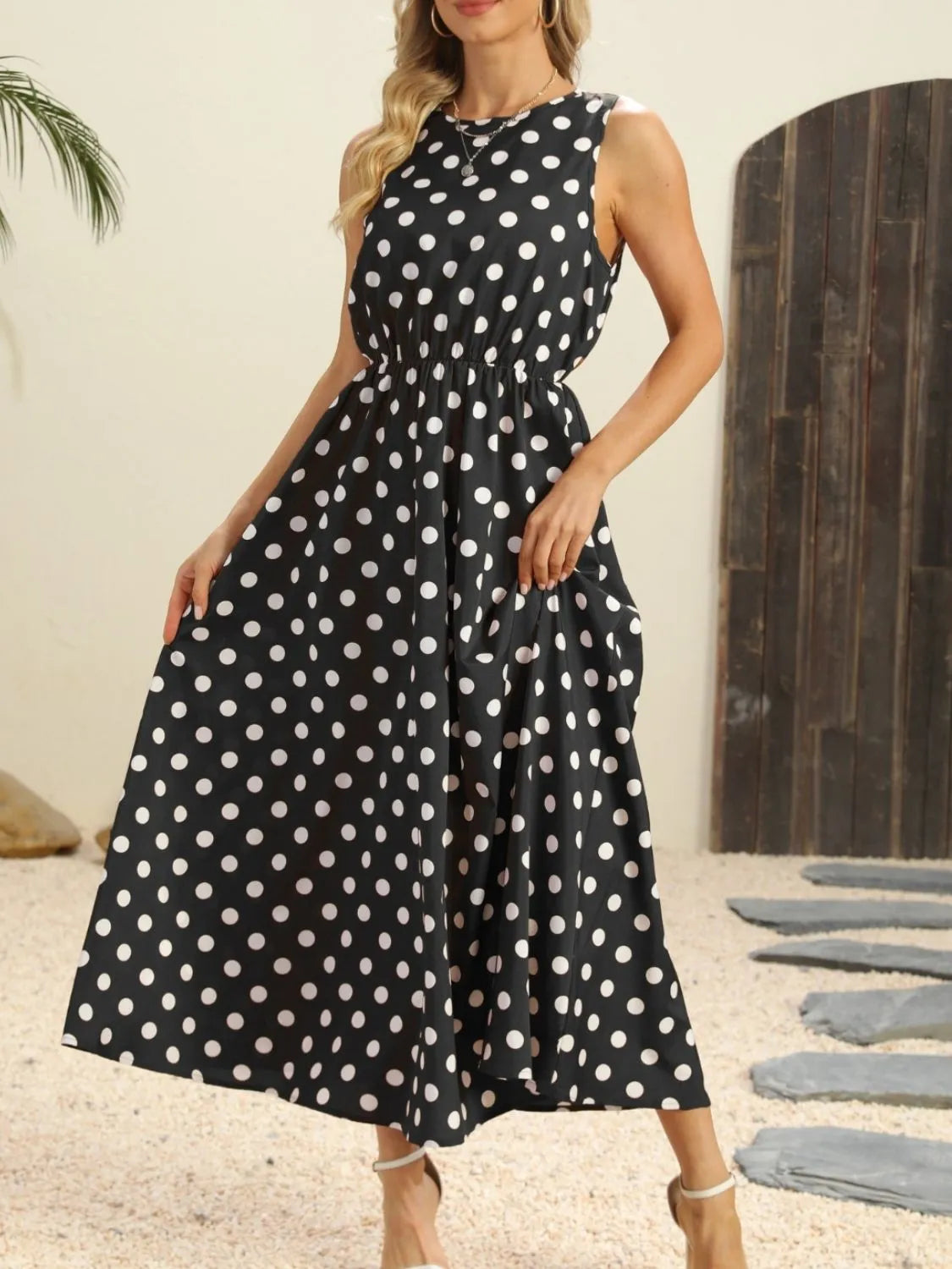Polka Dot Round Neck Sleeveless Midi Dress view 4 - Shopiebay