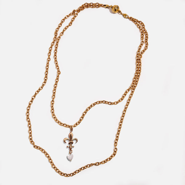 Love Fleur-de-Lis Essential Necklace