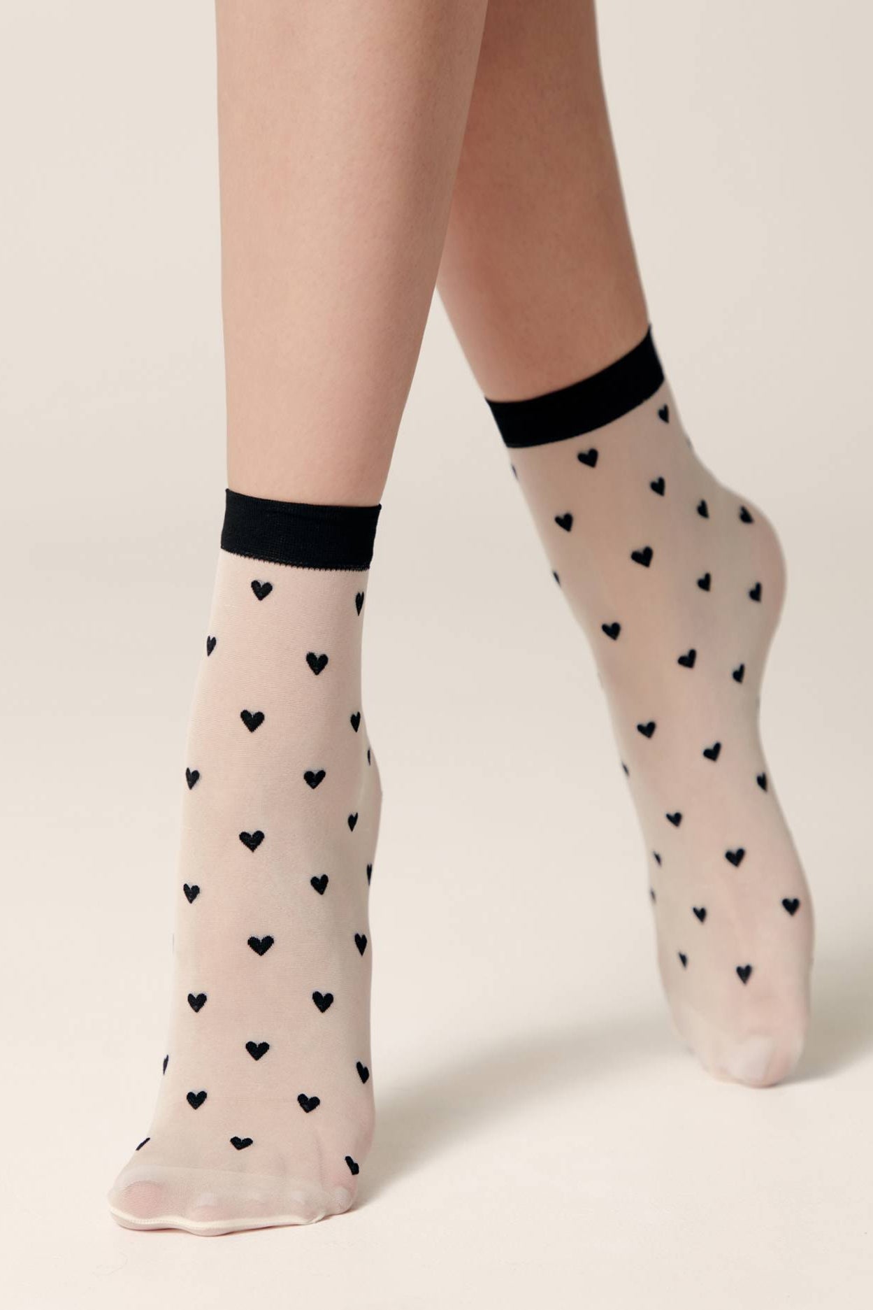 Socks Conte Fantasy - Hearts Pattern Secondary image