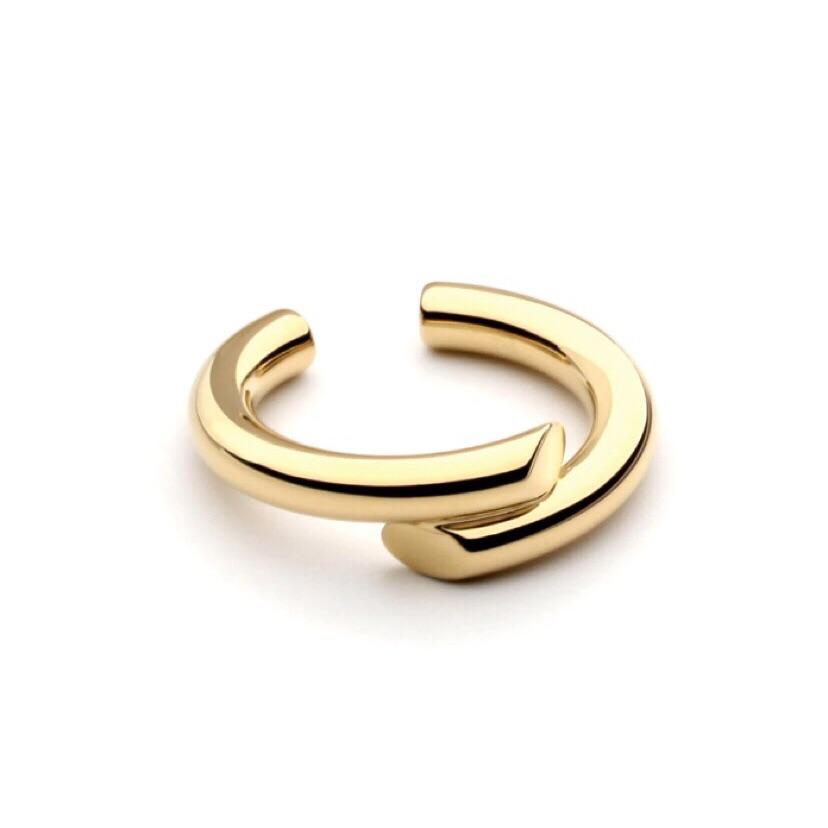Helen Ring Main image