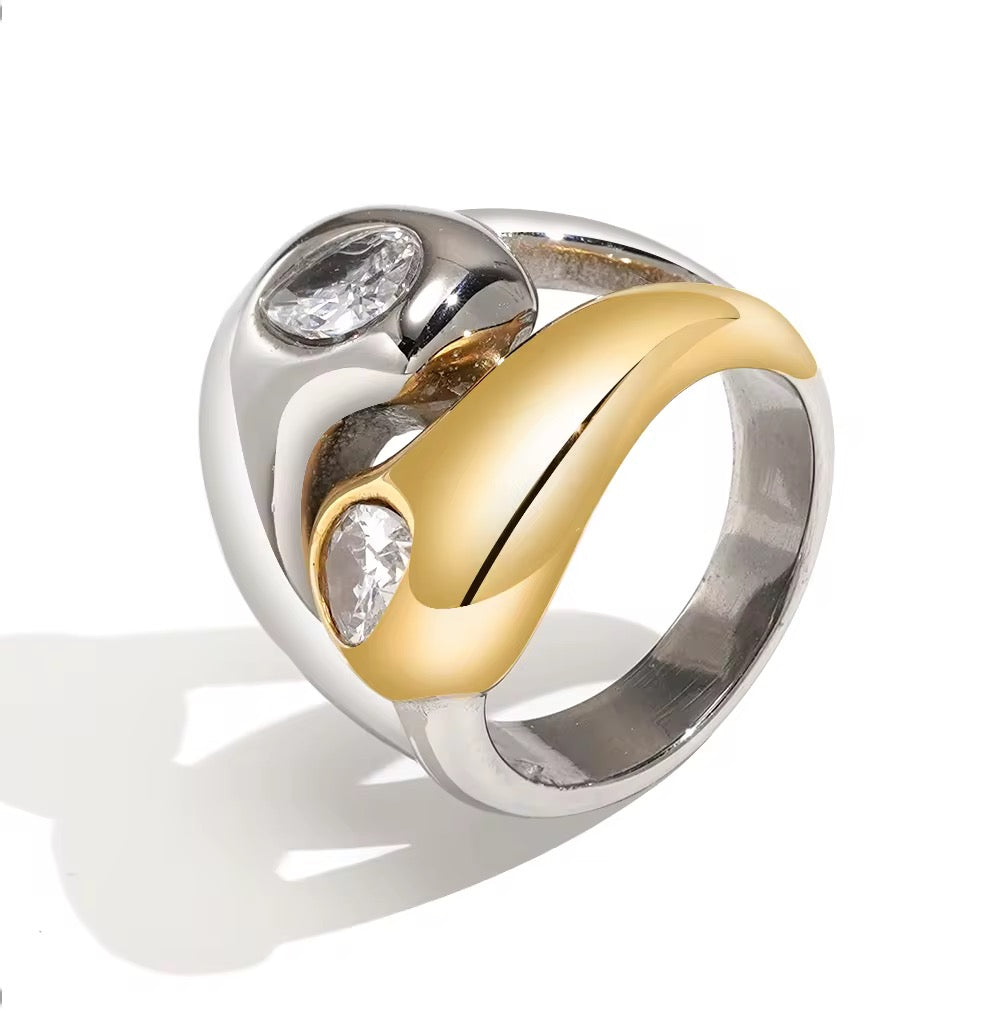 Brody Two Tone Ring Main image