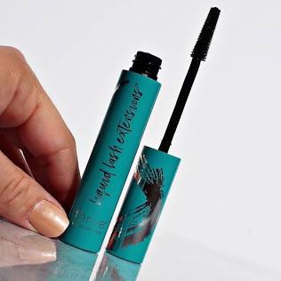 Thrive Causemetics Liquid Lash™ Extensions Mascara – Brynn Rich Black, 0.38 oz / 10.7 g