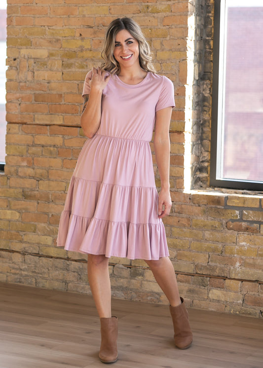 Jenna Knit Short Sleeve Tiered Midi Dress