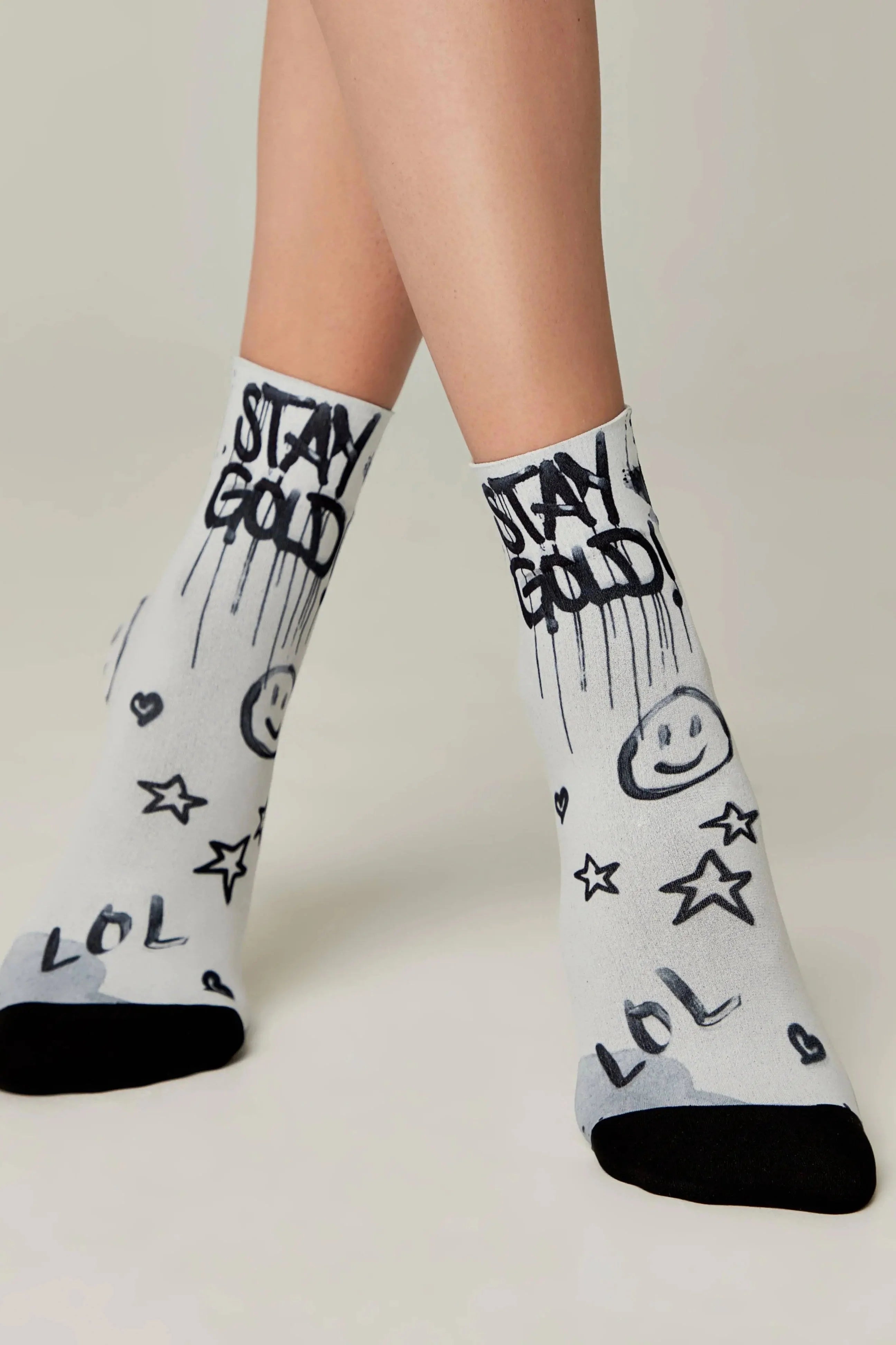 Socks Conte Fantasy 906 - "Stay" Pattern Secondary image